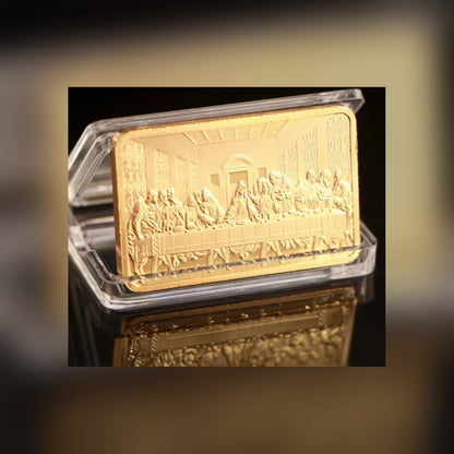 Last Supper gold-plated bar in its clear acrylic case