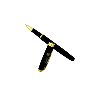 Trump Pen with the cap resting across the barrel